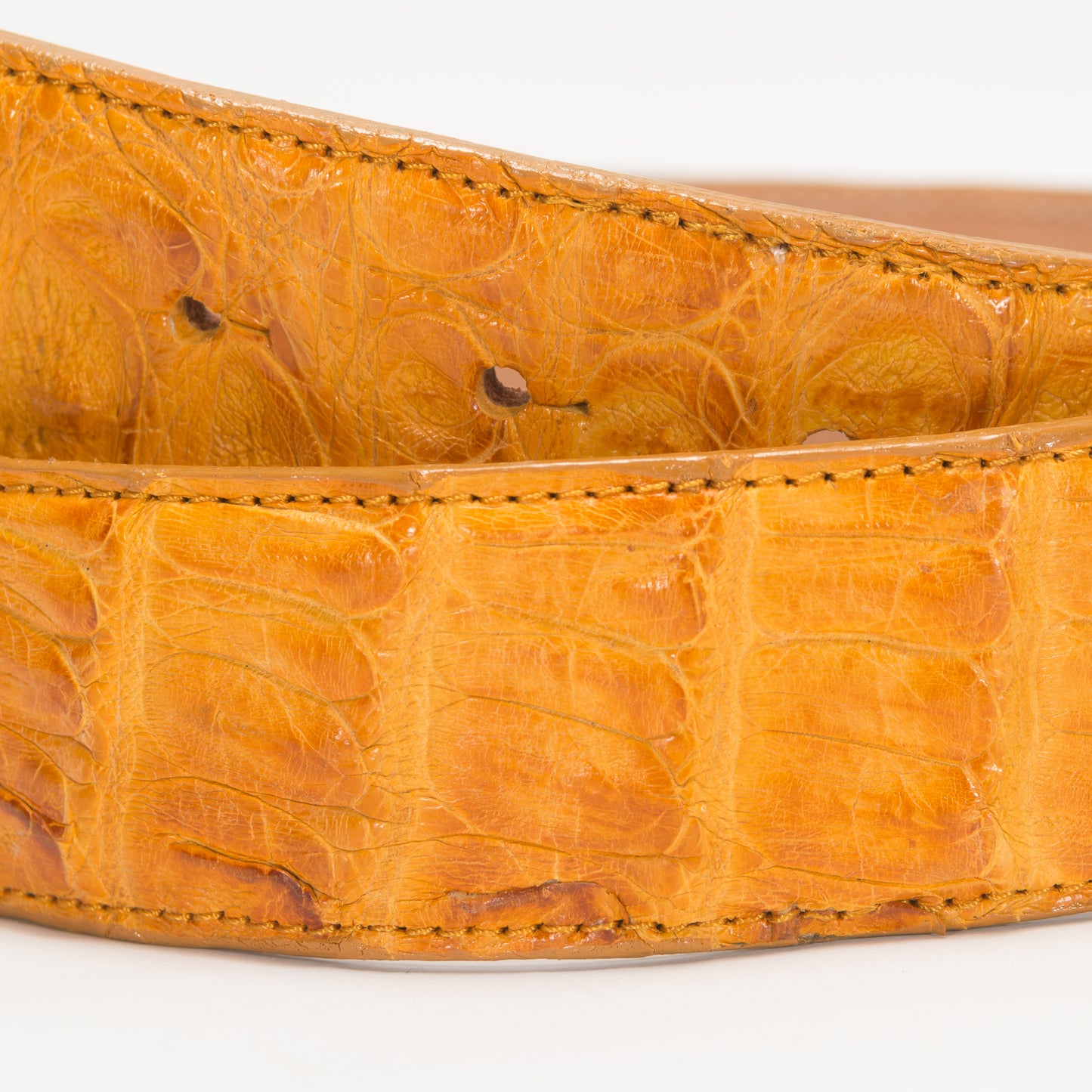 Cinturón Casual Caballero As Glam Piel Exótica Cocodrilo Premium Color Amarillo Forro Bovino