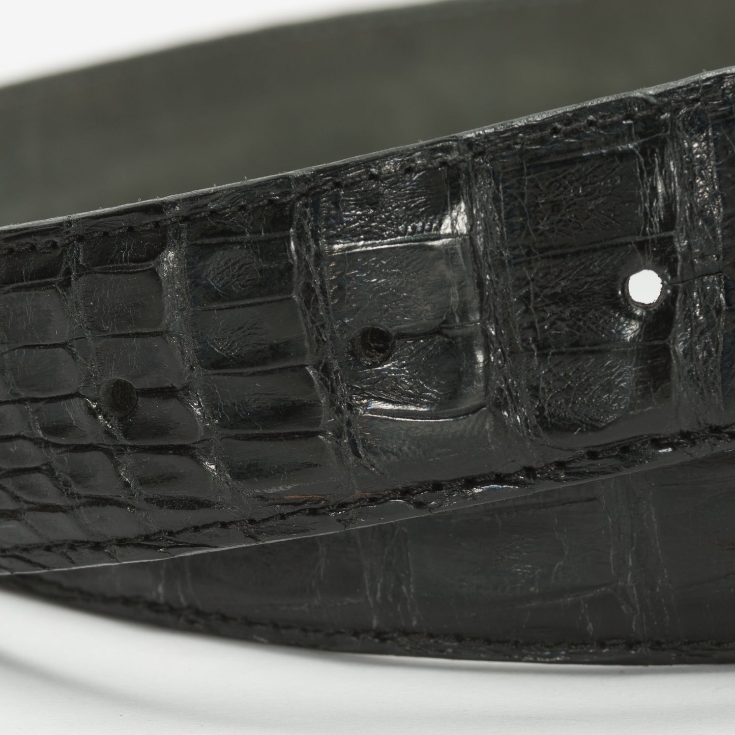 Cinturón Casual Caballero As Glam Piel Exótica Cocodrilo Premium Color Negro Forro Bovino