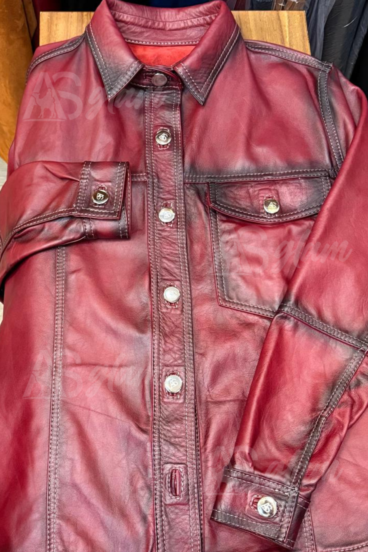 Chacket Mod Clásico en piel de borrego pelibuey