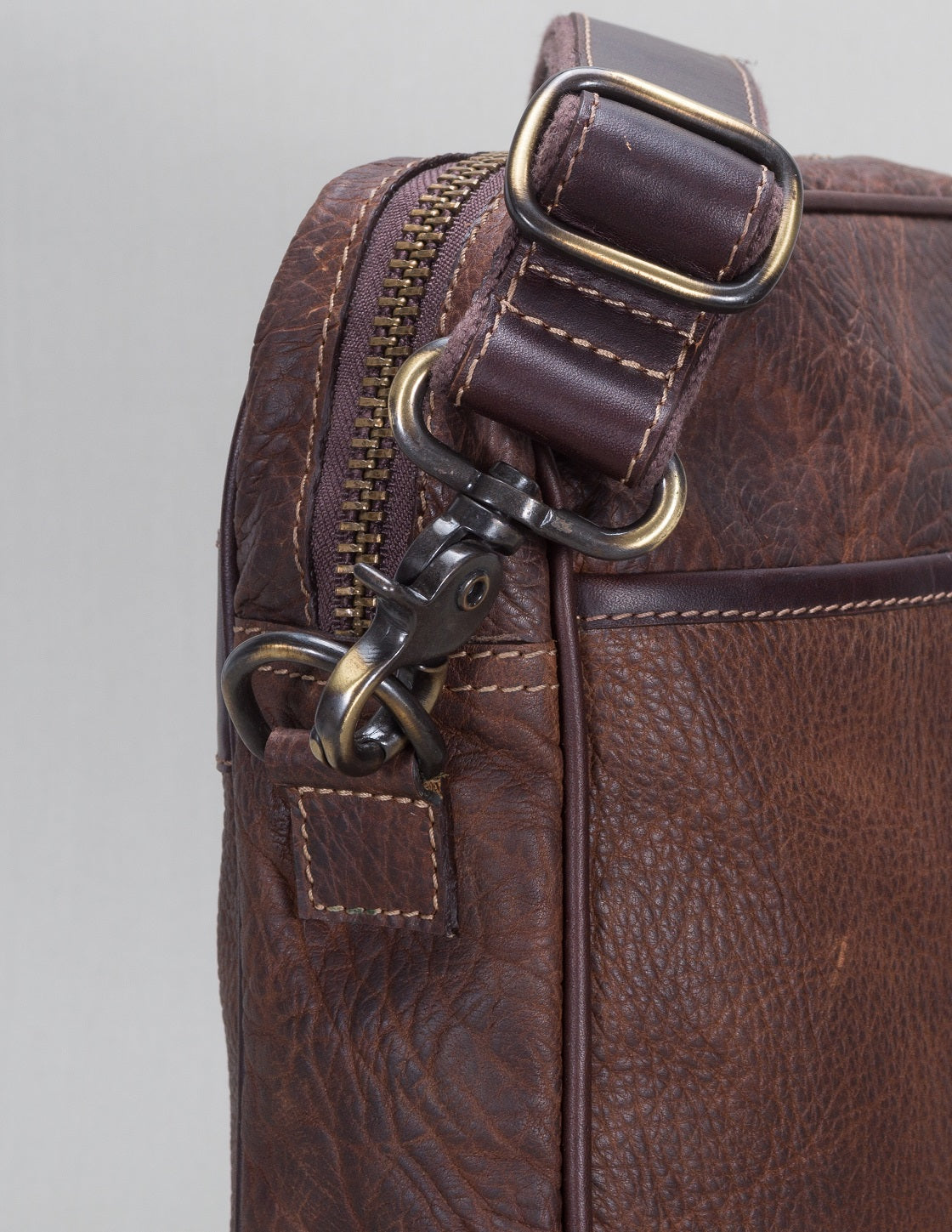 Bandolera Unisex As Glam Exotic Leadher en Piel de Búfalo