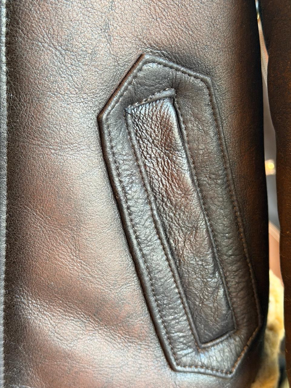 Chamarra para dama AS Glam en piel de borrego uruguayo (Tallas Extras)